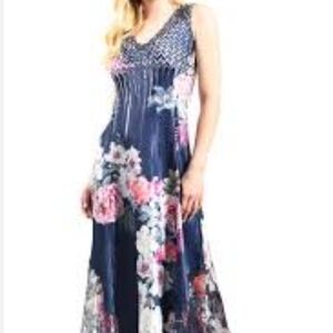 KOMAROV DRESSE NEW NEVER USE SIZE L LIKE A M